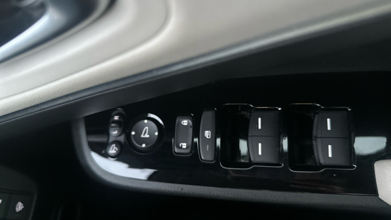 Honda HR-V 1.5 eHEV Advance Style 5dr CVT Hybrid Hatchback